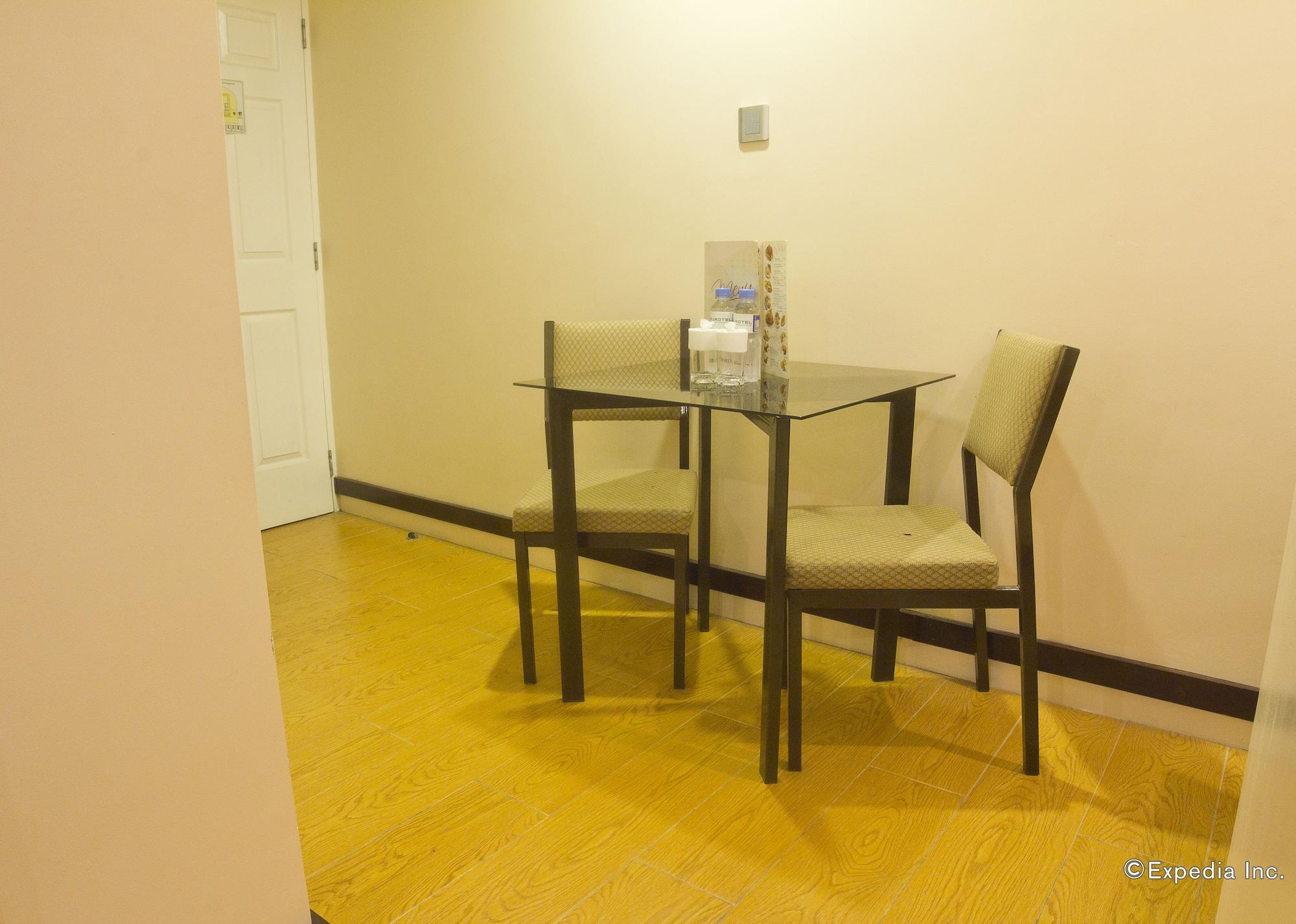 Eurotel Makati Makati City Zewnętrze zdjęcie