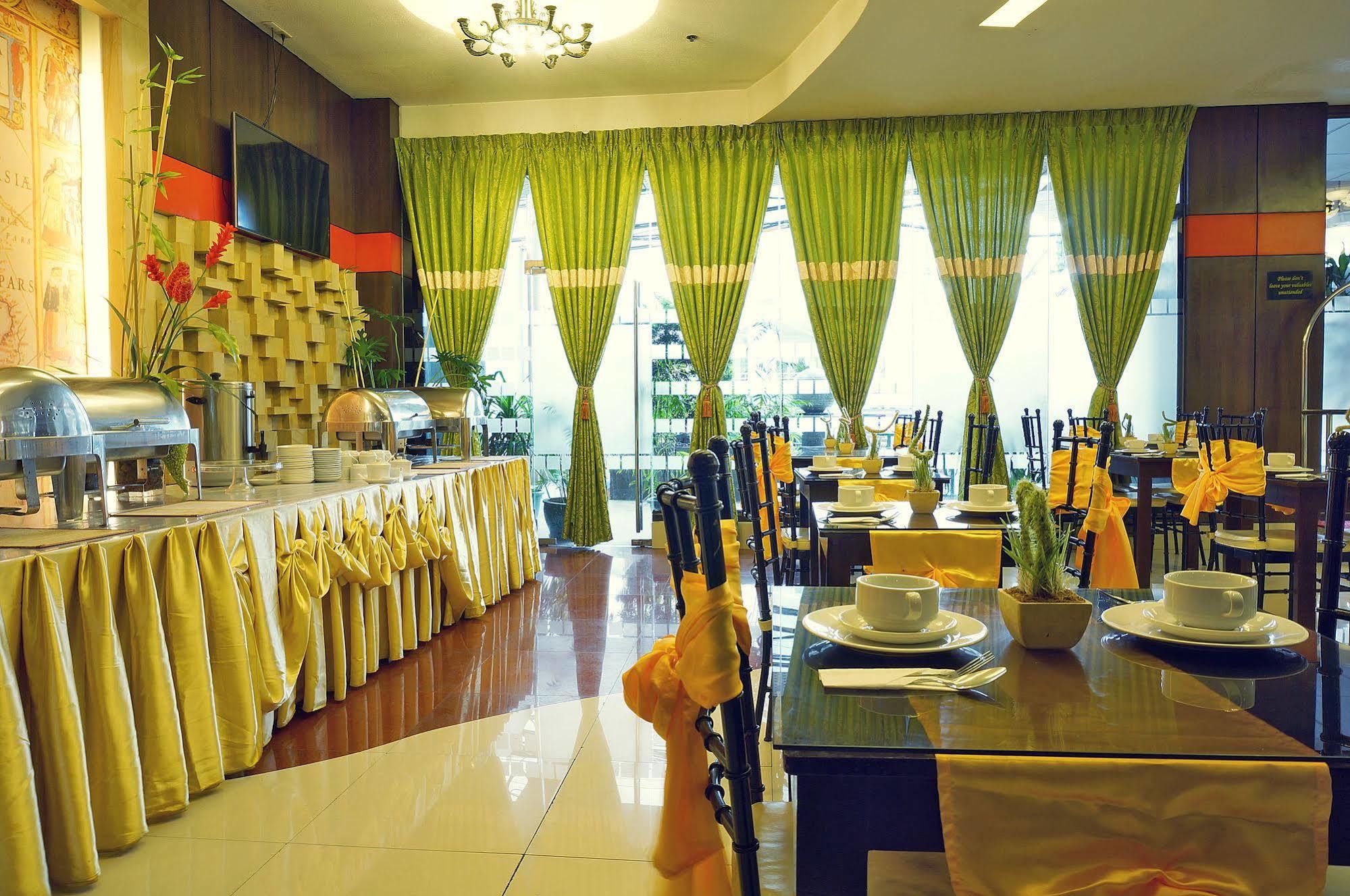 Eurotel Makati Makati City Zewnętrze zdjęcie