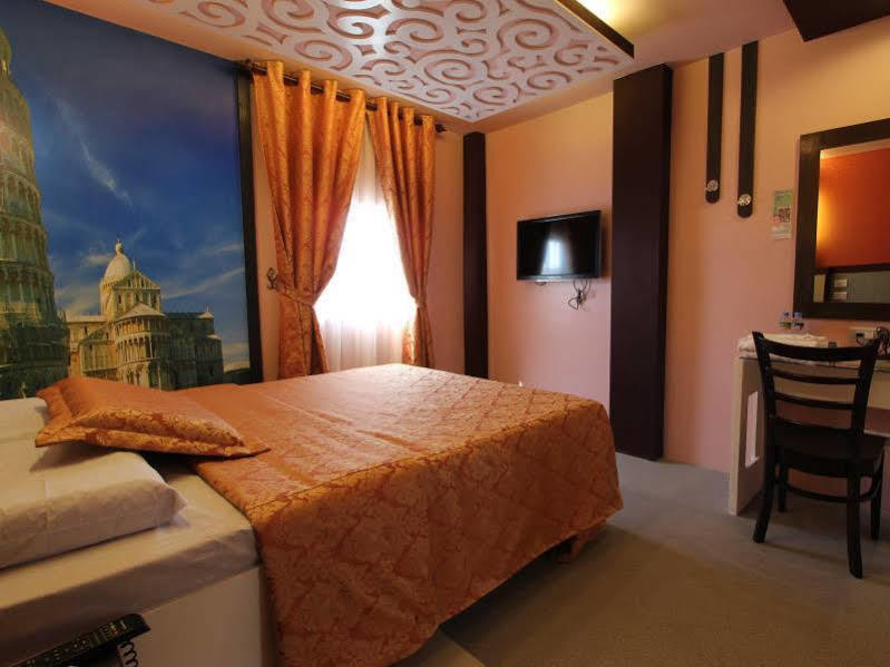 Eurotel Makati Makati City Zewnętrze zdjęcie